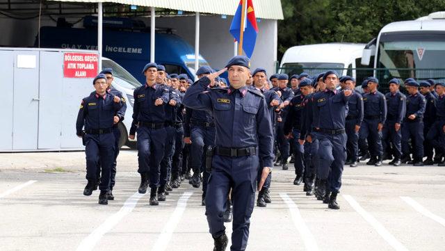 Burdur'da jandarma erleri yemin etti