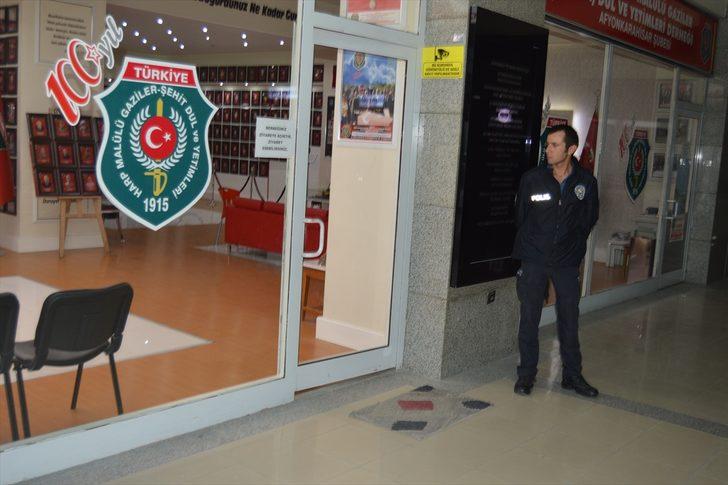 Afyonkarahisar'da gazi İsmail Kumartaşlı'ya 'demir levhalı' saldırı!  G1