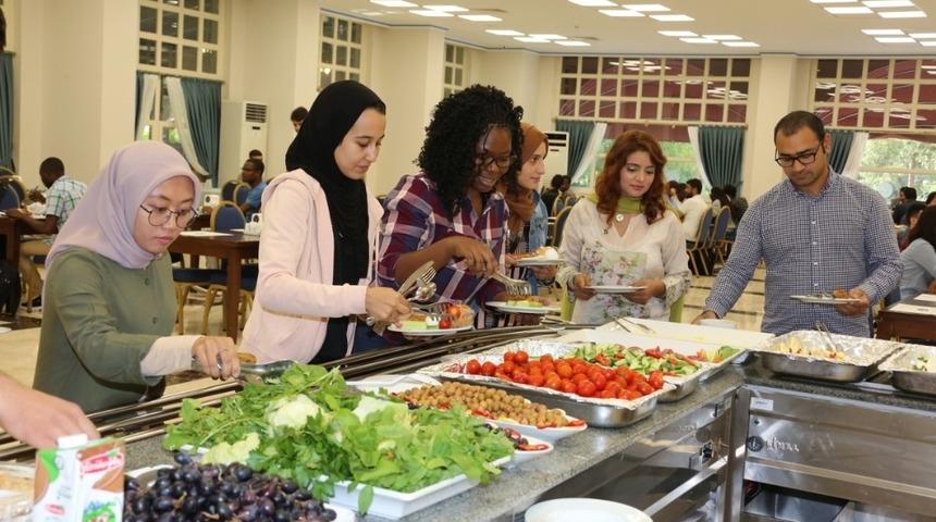 T&Ouml;MER&rsquo;den uluslararası &ouml;ğrencilere tanışma programı