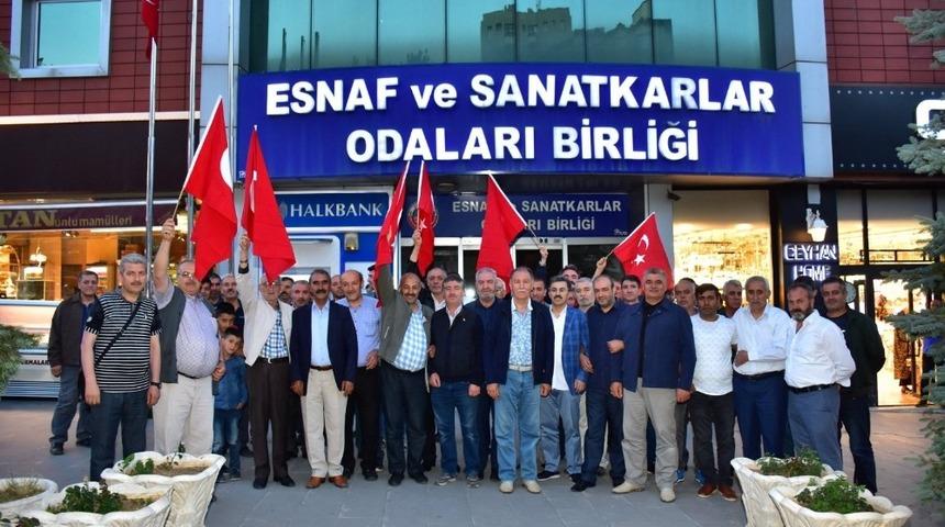 ESOB: &ldquo;Devletimiz ve ordumuzun yanındayız&rdquo;