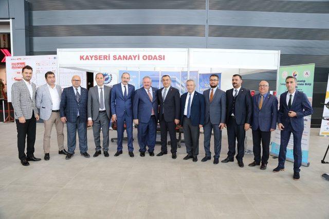 Başkan Gülsoy ve Büyüksimitçi’den Mobilya Fuarı’na ziyaret