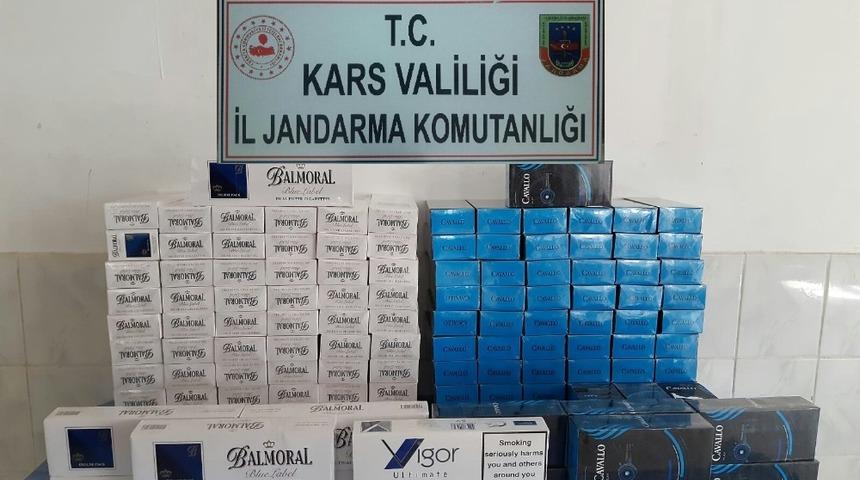 Kars&rsquo;a bin 450 paket ka&ccedil;ak sigara yakalandı