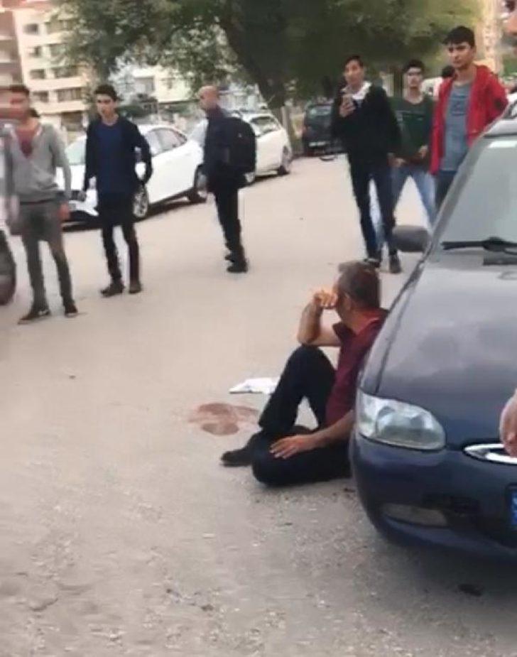 Yine eski koca dehşeti! Satırla saldırdı: Mahalleli linç etti G4