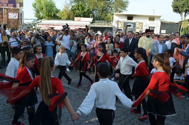 Didim 4. Zeytin Festivali renkli görüntülerle başladı