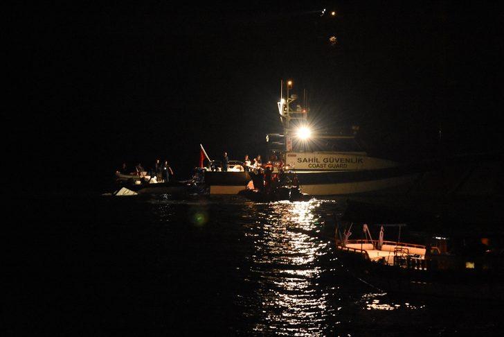 Son dakika! Bodrum'da göçmenleri taşıyan lastik bot battı! 9 kişi kurtarıldı, 3 kişi aranıyor G3