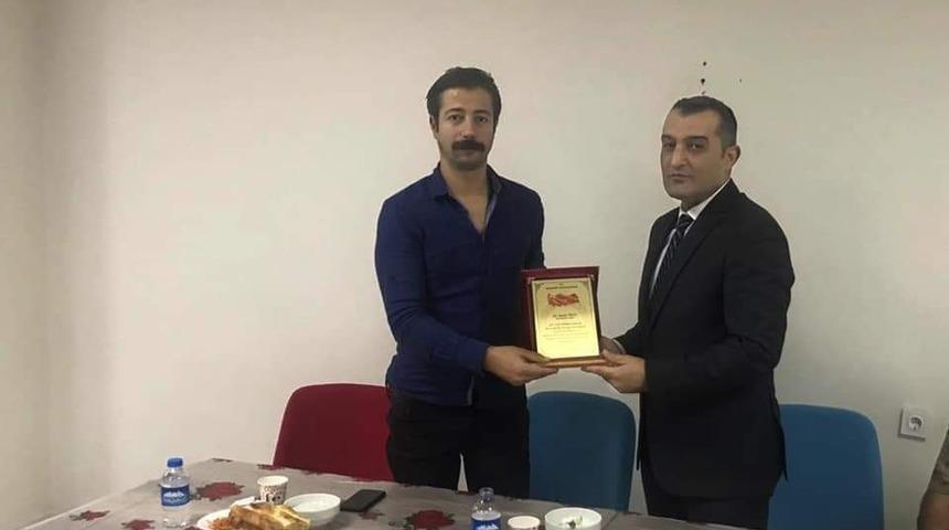 Mazıdağı Emniyet Amiri Hamdi &Uuml;nl&uuml;&rsquo;ye veda yemeği