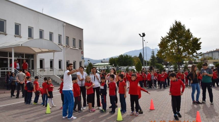 ERÜ Spor Bilimlerinden “Spor yap zinde kal” etkinliği