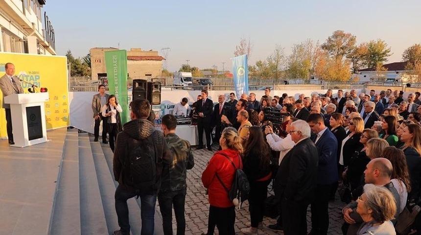 Edirne 7. Kitap Fuarı kapılarını a&ccedil;tı