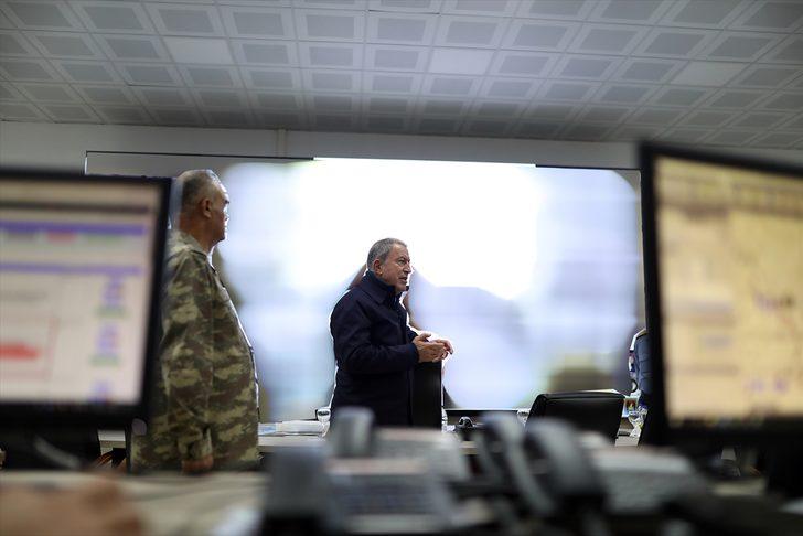 Milli Savunma Bakanı Hulusi Akar: ABD ve koalisyon askerinin vurulması söz konusu değil G5