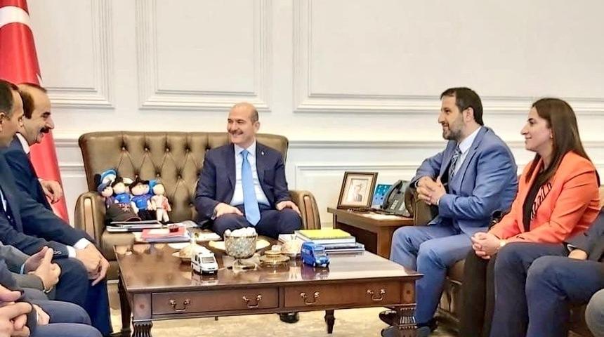 AK Parti Hakkari heyeti Ankara&rsquo;dan mutlu d&ouml;nd&uuml;