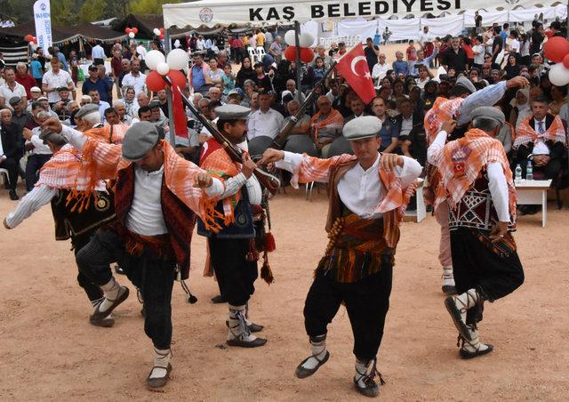 Kaş'ta 'Kapya Biber Festivali'nin ilki düzenlendi
