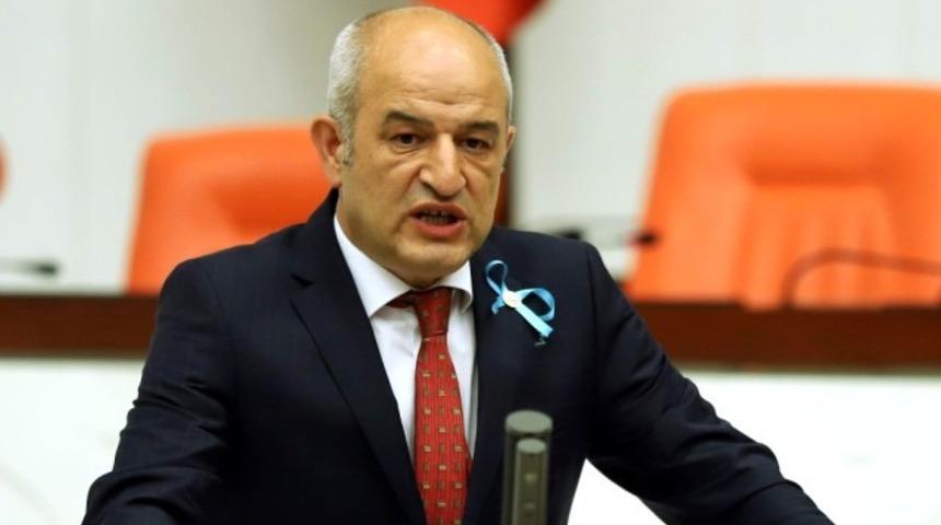 Ali Fazıl Kasap: "K&uuml;tahya&rsquo;ya İstiktlal madalyası verilsin"