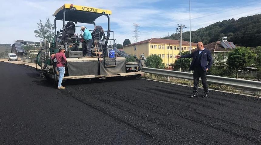 Boğazi&ccedil;i&rsquo;nde asflat &ccedil;alımaları s&uuml;r&uuml;yor