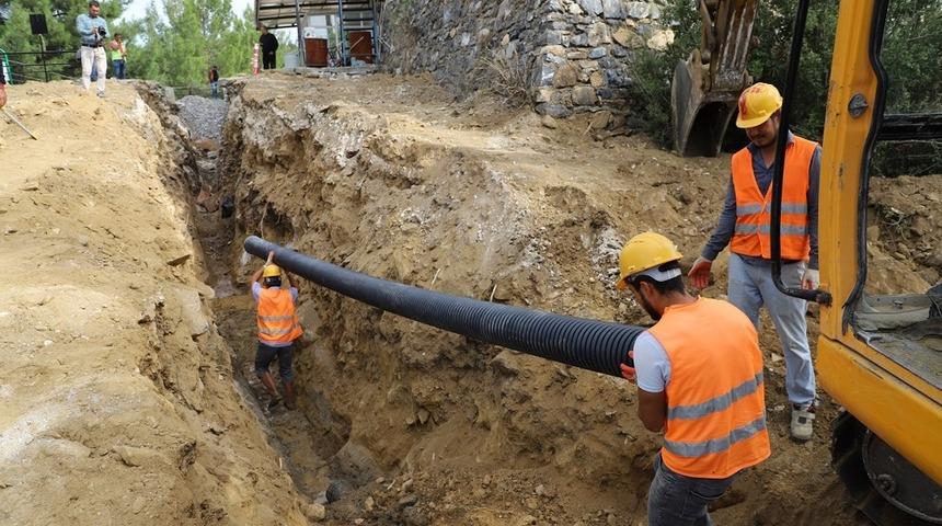 Kavaklıdere&rsquo;nin alt yapı hizmeti başladı