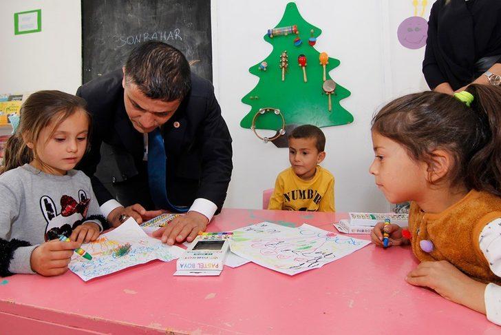 Kaymakam Mehmetbeyoğlu’nun okul ziyaretleri G1