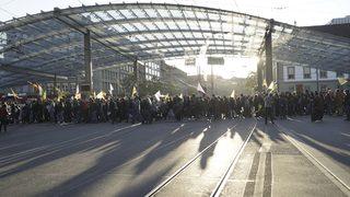 YPG/PKK yandaşları İsviçre'de polisle çatıştı