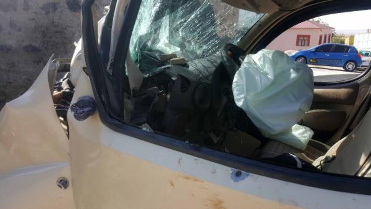 Kızını taciz ettiği iddiasıyla dehşet sa&ccedil;tı! 