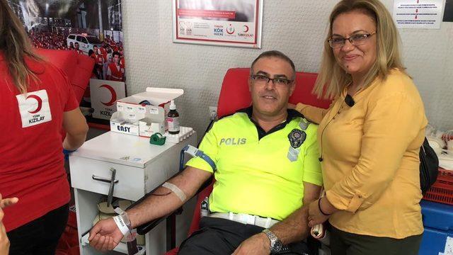 İskenderun Gazeteciler Cemiyeti’nden barış pınarı harekatına kan bağışı kampanyası