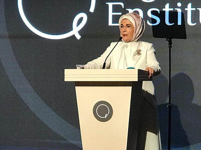 Emine Erdoğan: T&uuml;rk evlerinin bir&ccedil;oğu aslında sanat at&ouml;lyesidir 1
