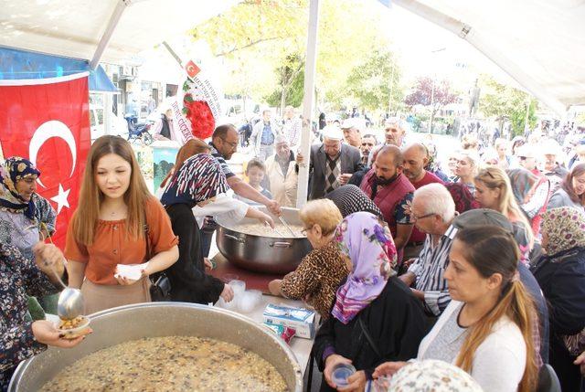 Manyas’ta Barış Pınarı Harekatı için aşure hayrı