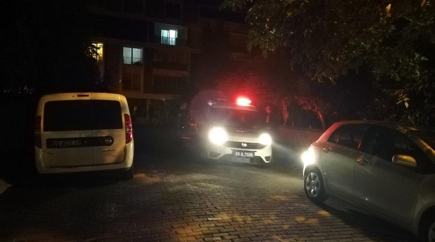 Kavga ettiği eniştesini bacağından bı&ccedil;akladı