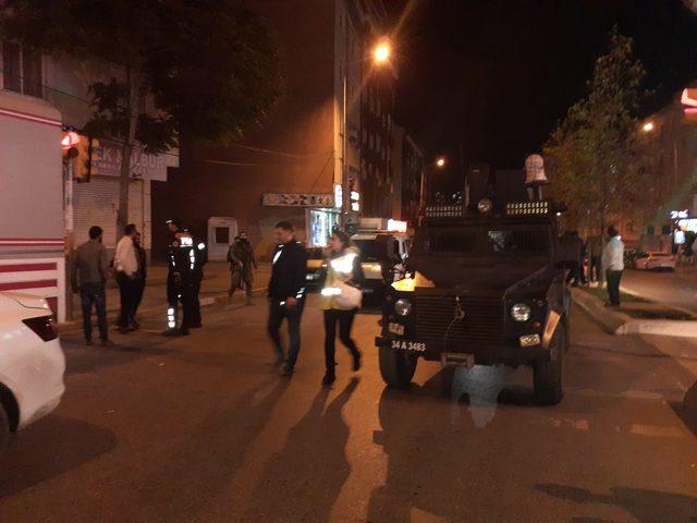Esenyurt'ta cezaevi firarisi polisle çatıştı: 2 yaralı (1)