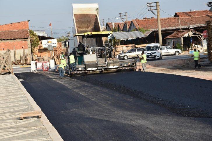 Marangozlar Sitesi ile Çay Deresinde asfalt çilesi bitiyor G4