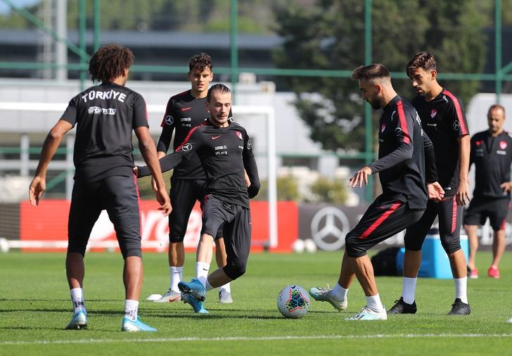 A Milli Takım'da 2 isim kadrodan çıkarıldı G2