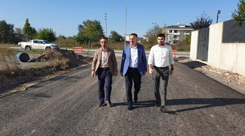 Başkan Işıksu, asfalt çalışmalarını yerinde inceledi