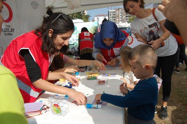 Çocuk yetenek şenliğine Türk Kızılay çadırı damga vurdu G2