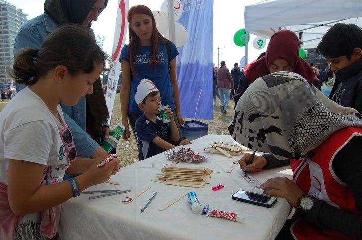 Çocuk yetenek şenliğine Türk Kızılay çadırı damga vurdu G3
