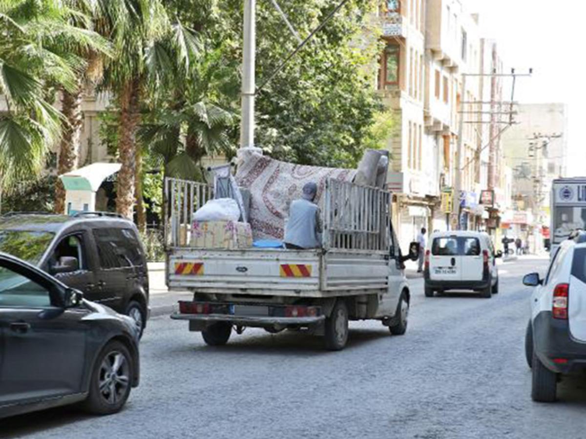 Roket ve havanlı saldırılar sonrasında Nusaybin'den taşınmalar başladı