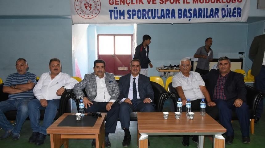 Şahinbey Belediyesi amat&ouml;r sporların yanında