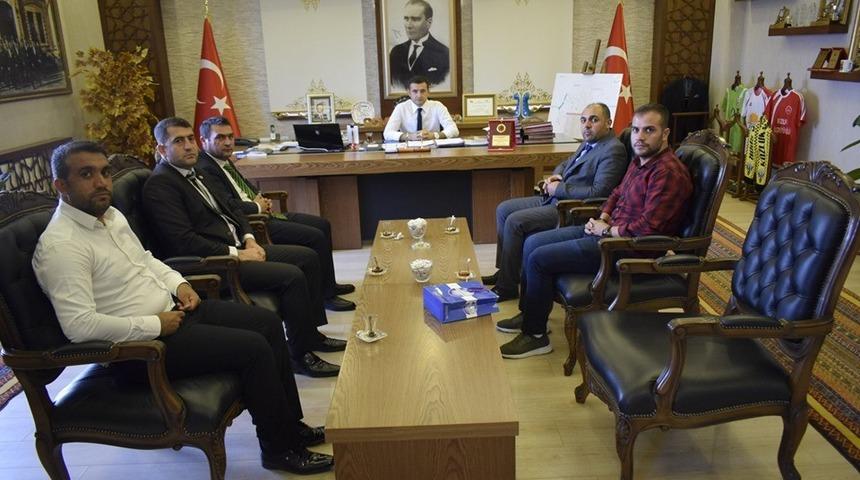 Şehit yakınlarından Kaymakam Bilici&rsquo;ye ziyaret