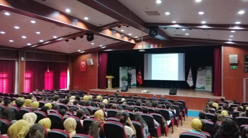 Bergamada "Sünnetin Gerekliliği" konferansları