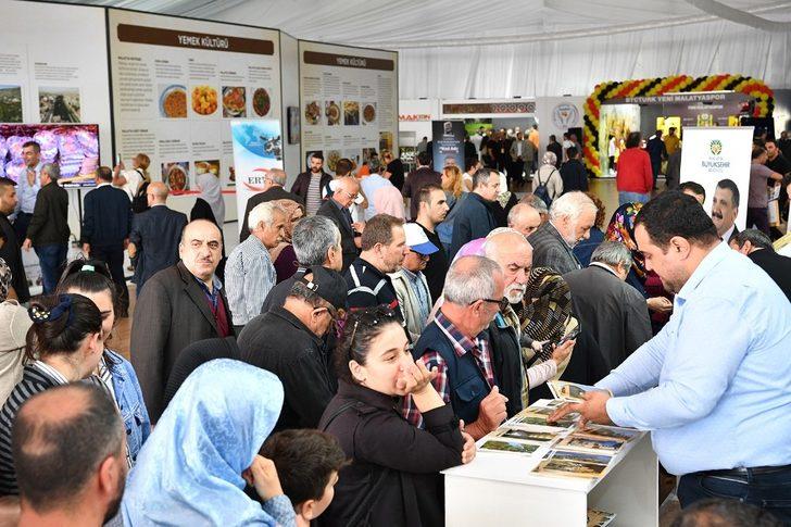 Malatya Tanıtım Günlerinde yüz binler Yenikapı’yı ziyaret etti