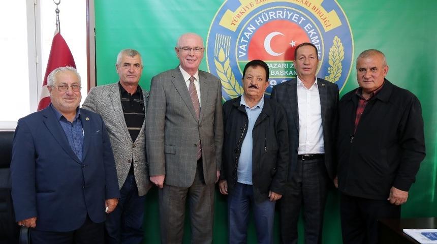 Kazım Kurt&rsquo;tan Odunpazarı Ziraat Odası&rsquo;na ziyaret