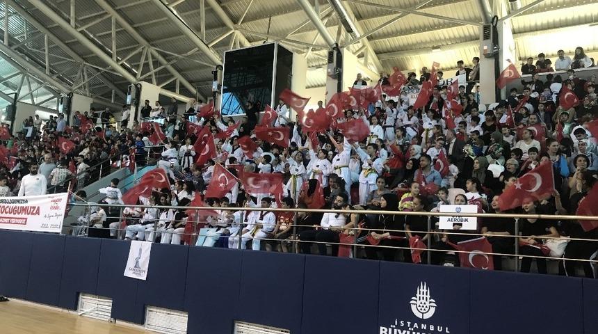 Sancaktepe Spor Ş&ouml;leni&rsquo;ne coşkulu a&ccedil;ılış