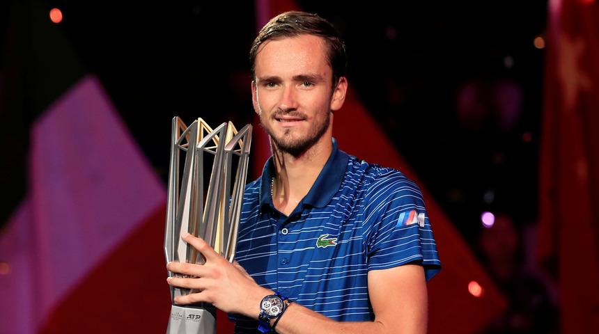 Şanghay'da şampiyon Daniil Medvedev