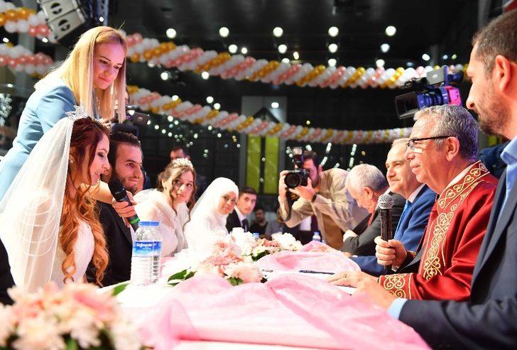 Ankara Büyükşehirden 219 çifte toplu nikah töreni G3