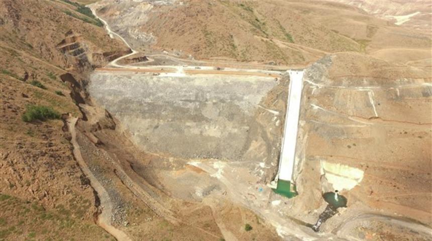 Erzincan&rsquo;ın toprakları suya doyacak