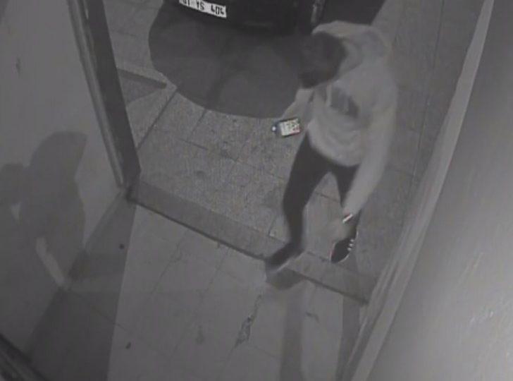 Eskort sitesinden bulduğu kadınlara dehşeti yaşattı G2