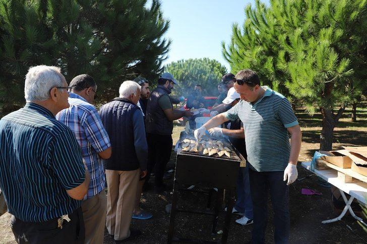 Büyükçekmece’de balıkçılar en büyük turna balığı için olta attı G4