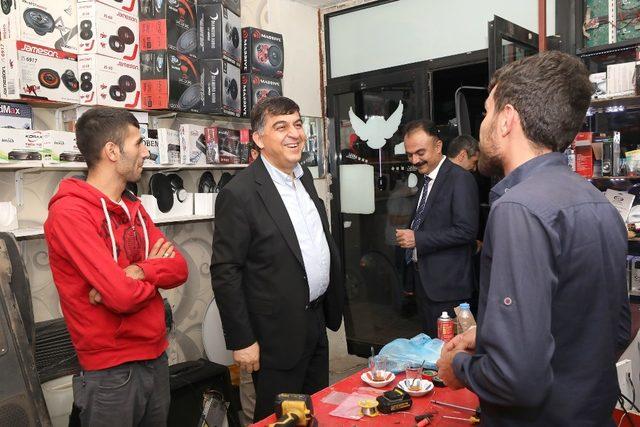 Belediye Başkanı Rıdvan Fadıloğlu 29 Ekim Mahallesi sakinleri buluştu