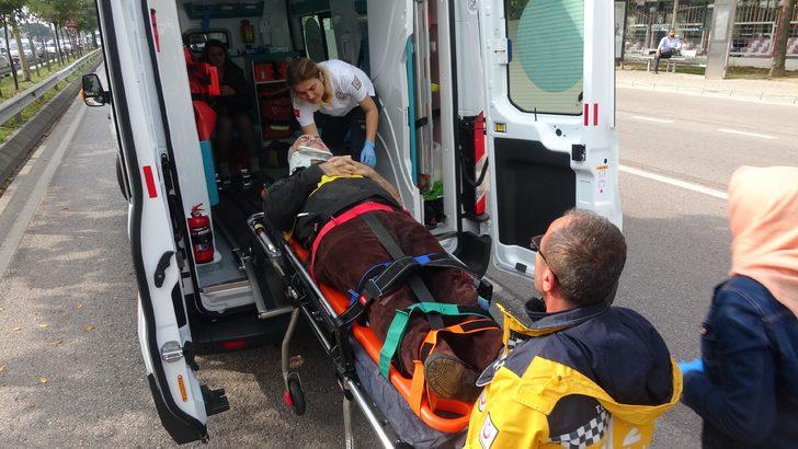 İzmit'te kırmızı ışıkta 8 araçlı zincirleme kaza G4