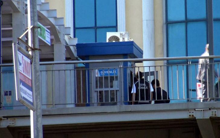 Genç kızın çığlığı metrobüsteki taciz şüphelisini yakalattı G3