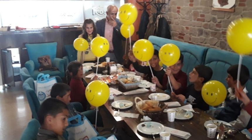 Vanlı Aylin’den “Umutlu yarınlar” projesi