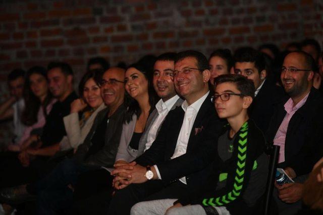 Başkan Akpolat, İstanbul Komedi Festivali’nin açılışına katıldı