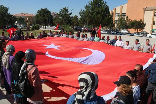 Cumhuriyet Üniversitesi'nden Barış Pınarı Harekatı'na destek
