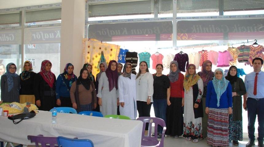 Pekmez&rsquo;den Sincik halk eğitim kurslarına ziyaret